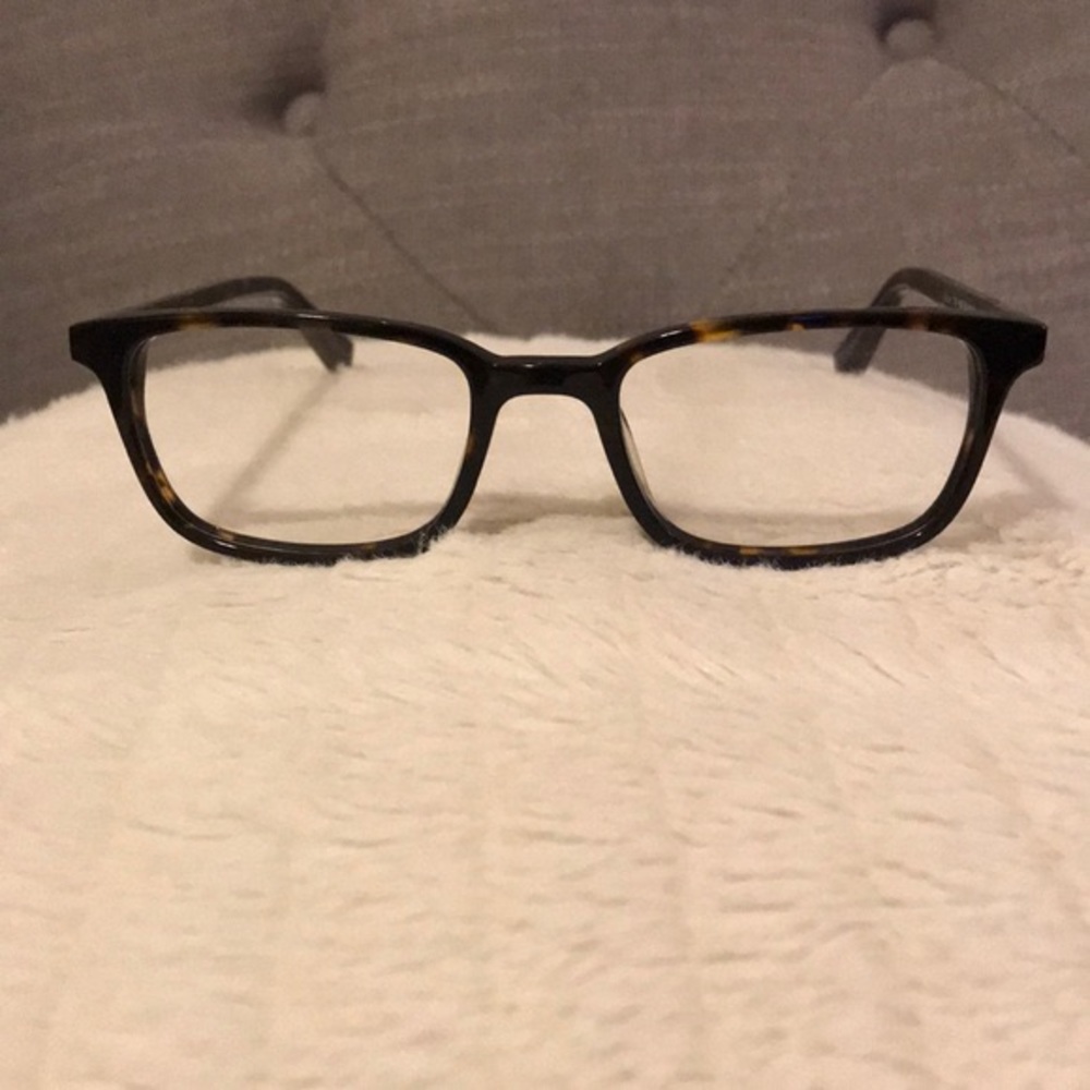 Warby Parker Oliver frame glasses